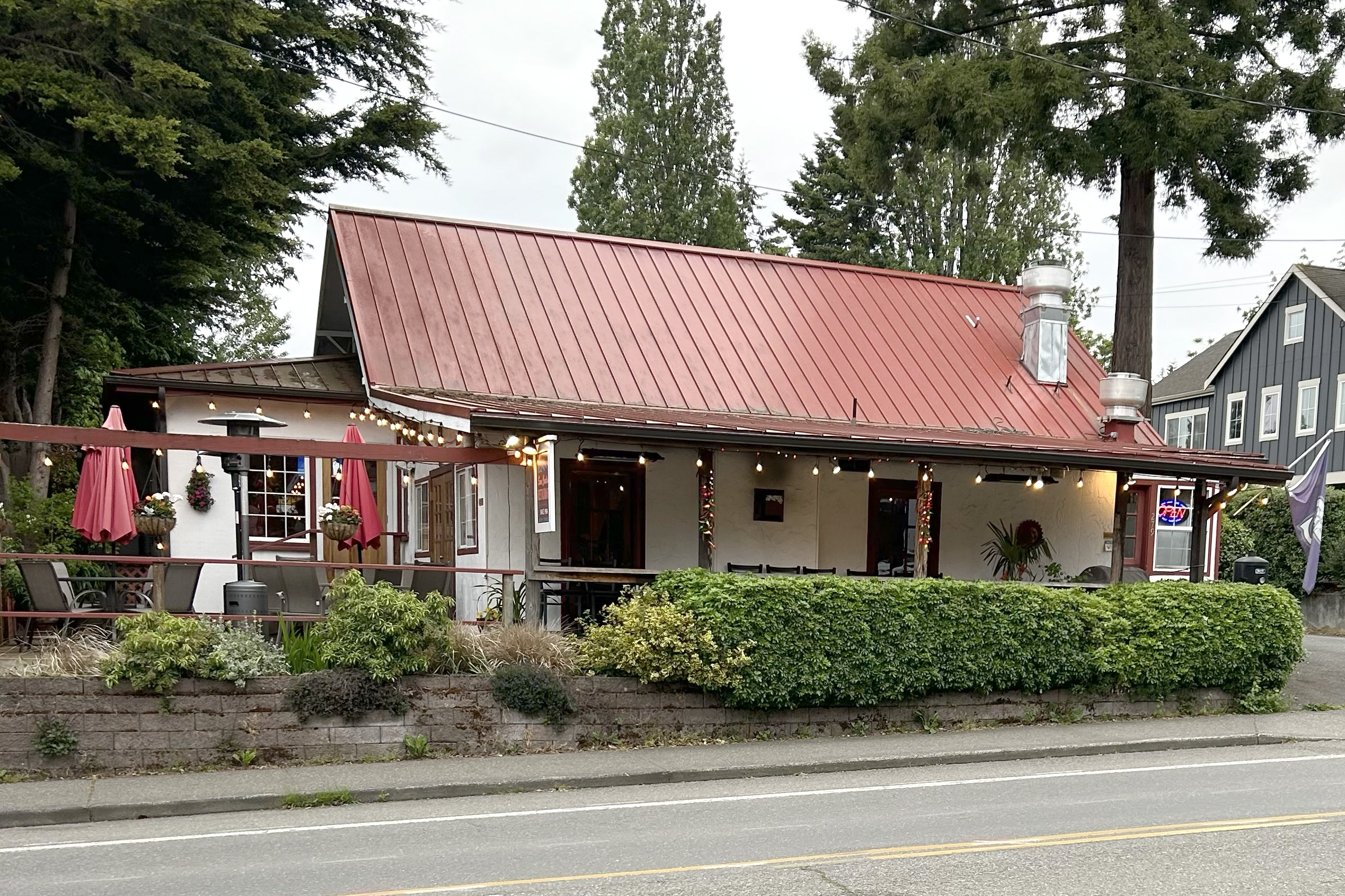 Lee J - Home Equity Story Restaurant featured in Lee J's Home Equity Story